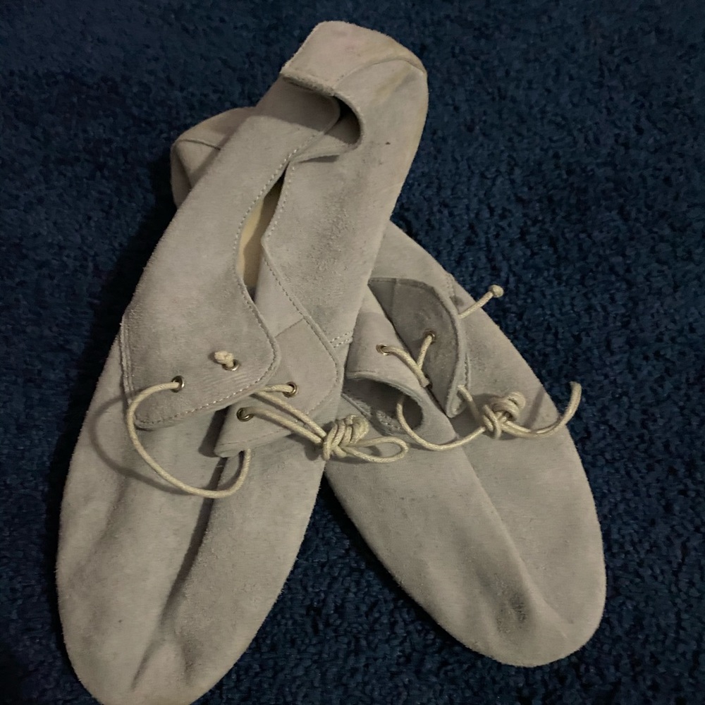 Hobes slippers . Brand new